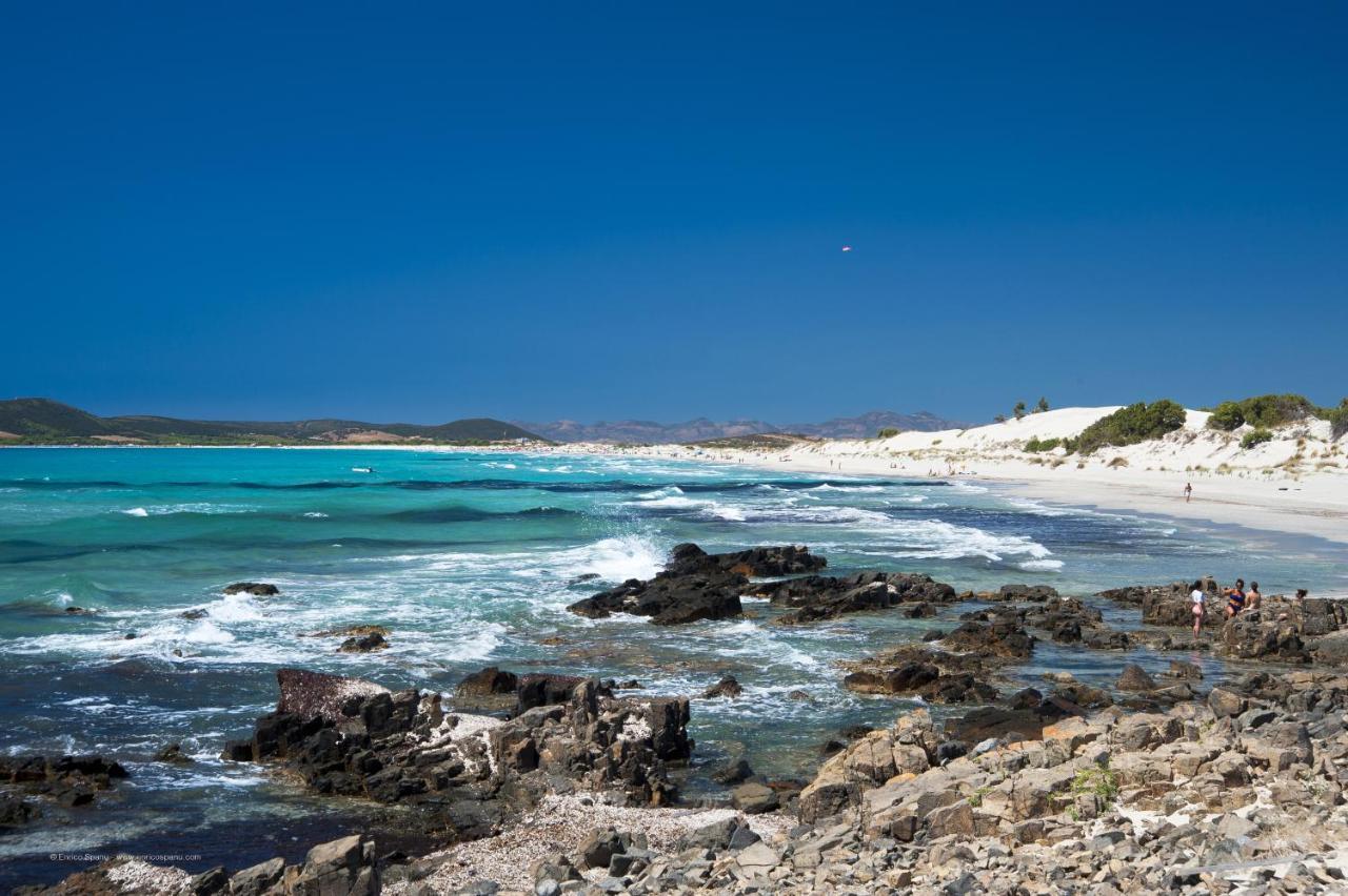 Villa Aquamarina Pavoncella Rossa Porto Pino Exteriör bild