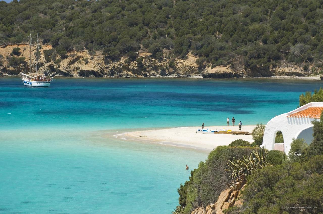 Villa Aquamarina Pavoncella Rossa Porto Pino Exteriör bild