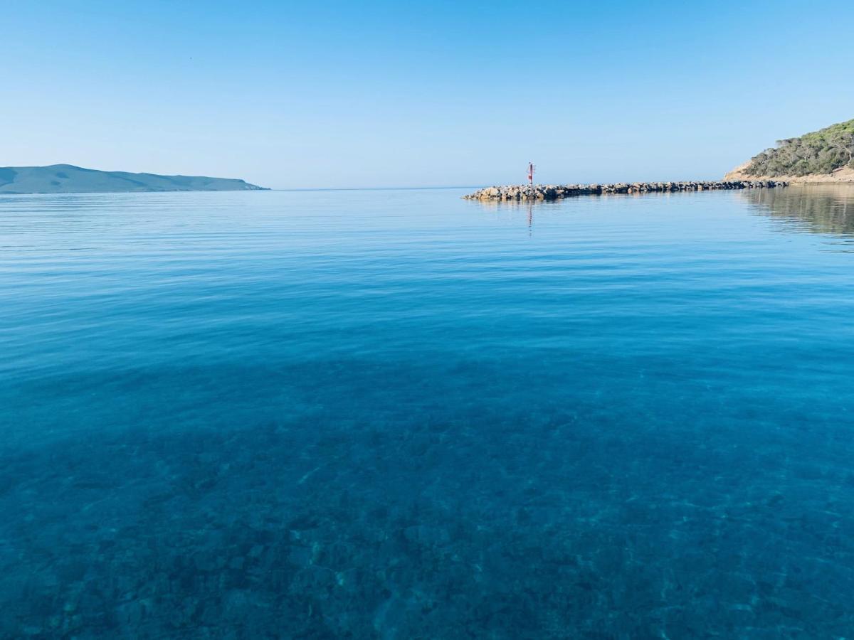 Villa Aquamarina Pavoncella Rossa Porto Pino Exteriör bild