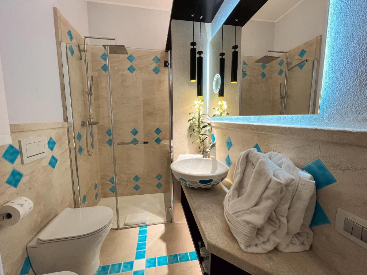 Villa Aquamarina Pavoncella Rossa Porto Pino Exteriör bild