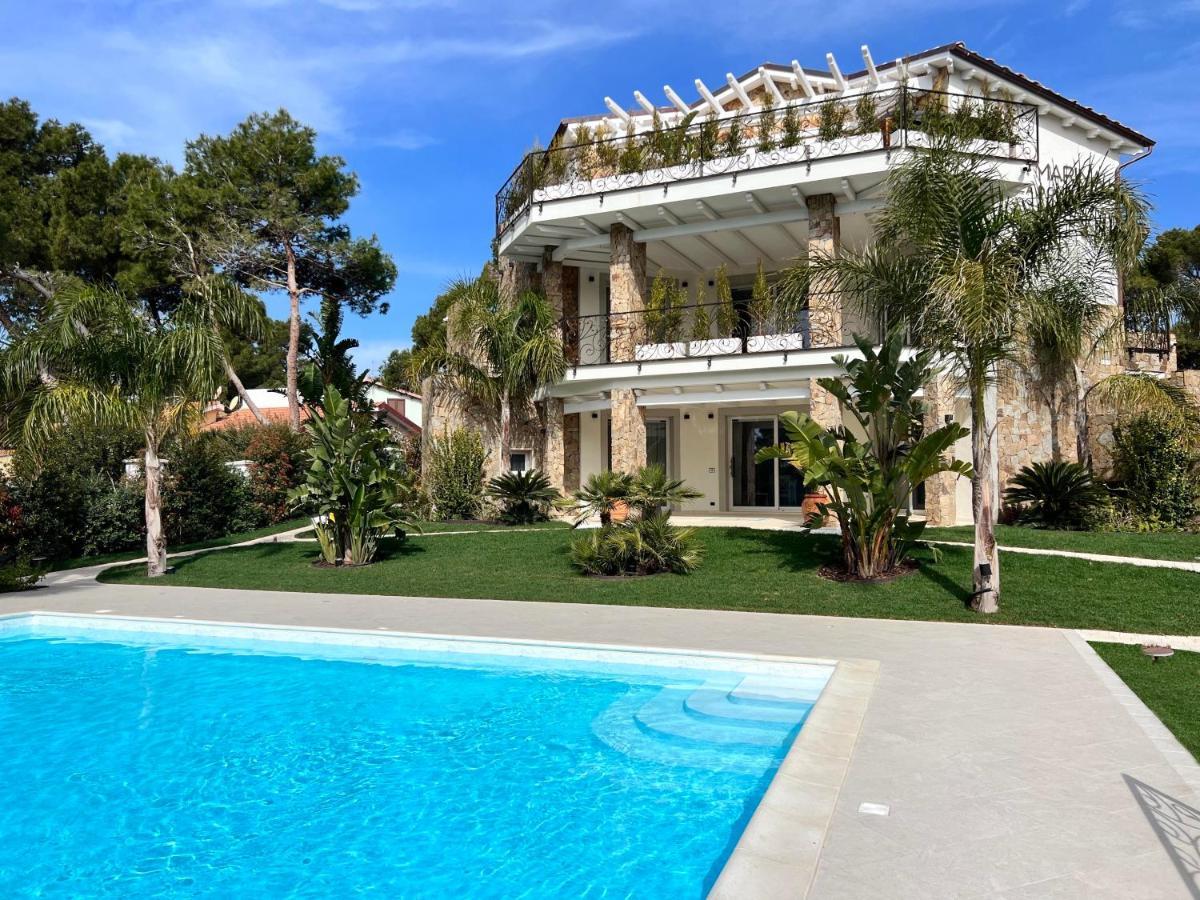Villa Aquamarina Pavoncella Rossa Porto Pino Exteriör bild